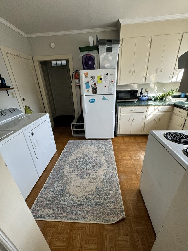 Foto del edificio - 616 Pickens St