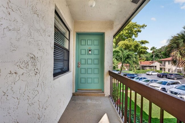 Building Photo - 21810 Cypress Cir