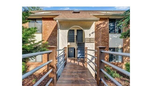 Building Photo - 3333 Forest Ridge Rd