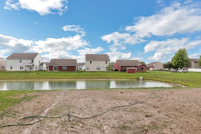 Foto del edificio - 3449 Briarwick Dr