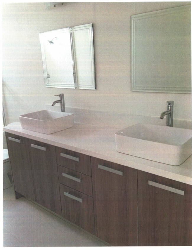 Cuarto de baño principal - 10511 Ashton Ave