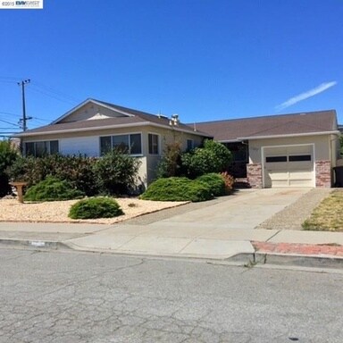 Primary Photo - 1677 Hubbard Ave