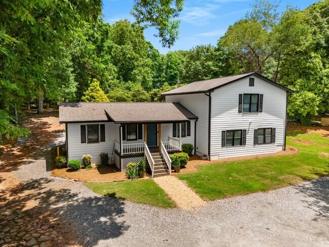 Foto del edificio - 3142 Chamblee Gap Rd