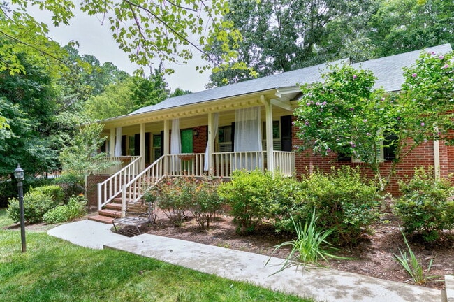 Building Photo - 6208 Bent Fork Cir