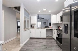 Building Photo - 17430 Dumont Dr