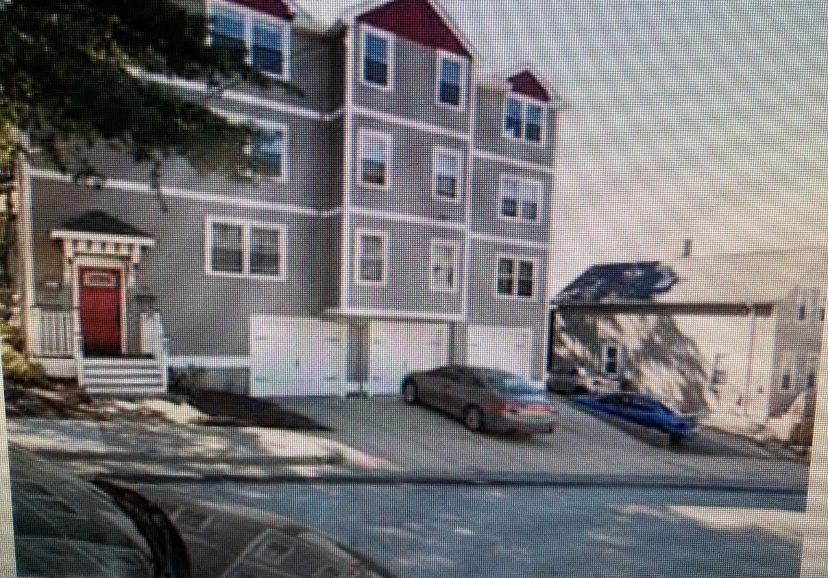 Foto principal - 103 Grand View St