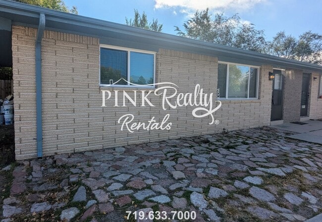 Foto del edificio - 3916 E Pikes Peak Ave