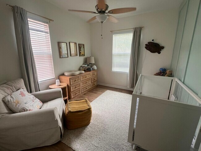 Foto del edificio - 4661 Astral St