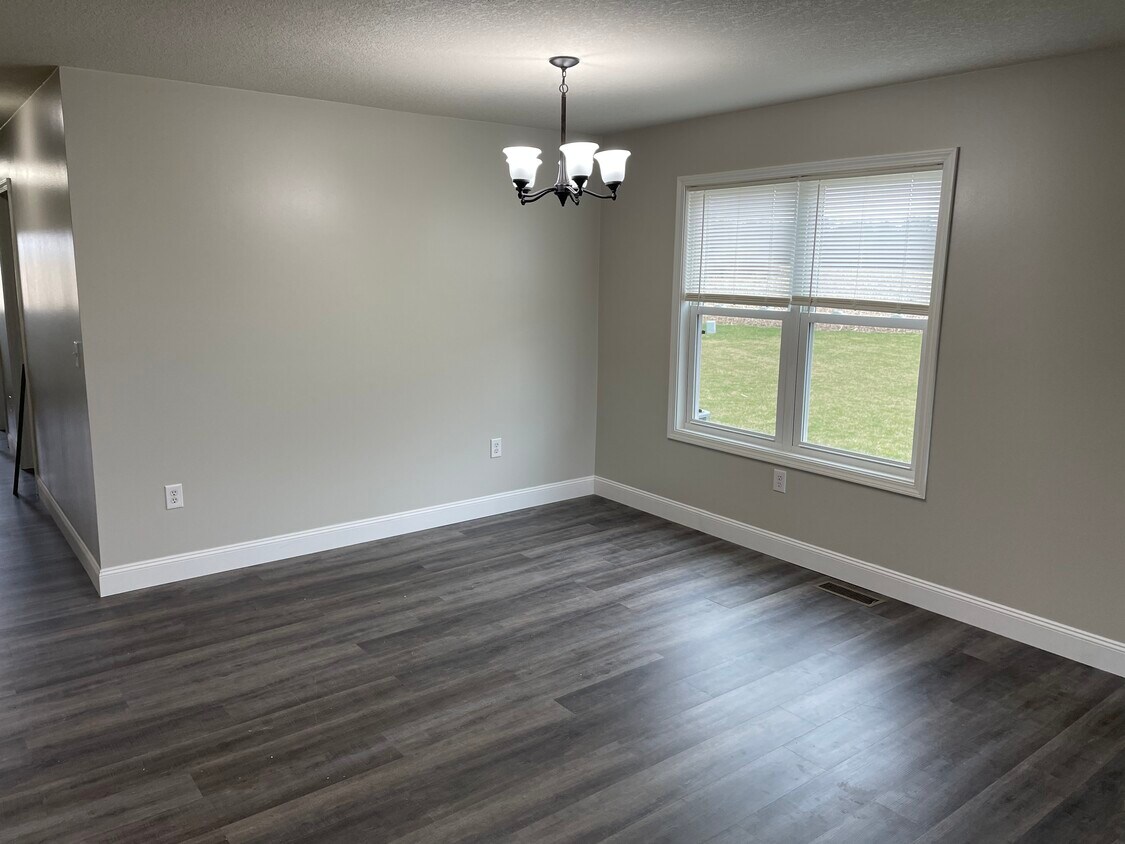 12 Amy Ave, OH 45895 Townhome Rentals in OH