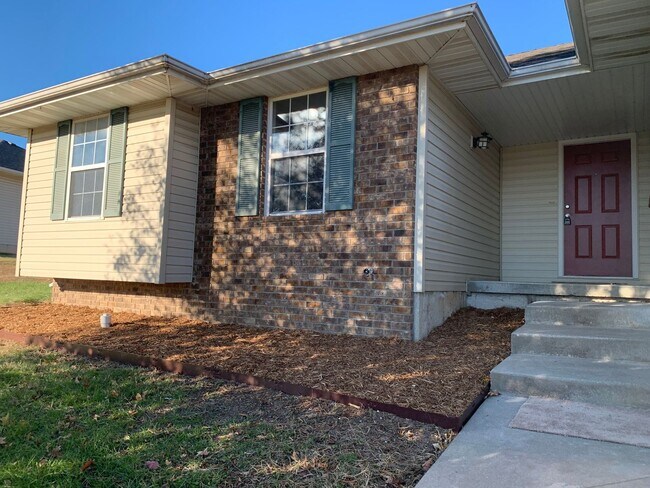 Foto del edificio - Beautiful Home For Rent!