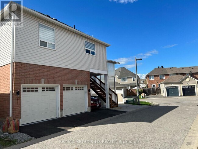 Photo du bâtiment - 381 Country Glen Rd