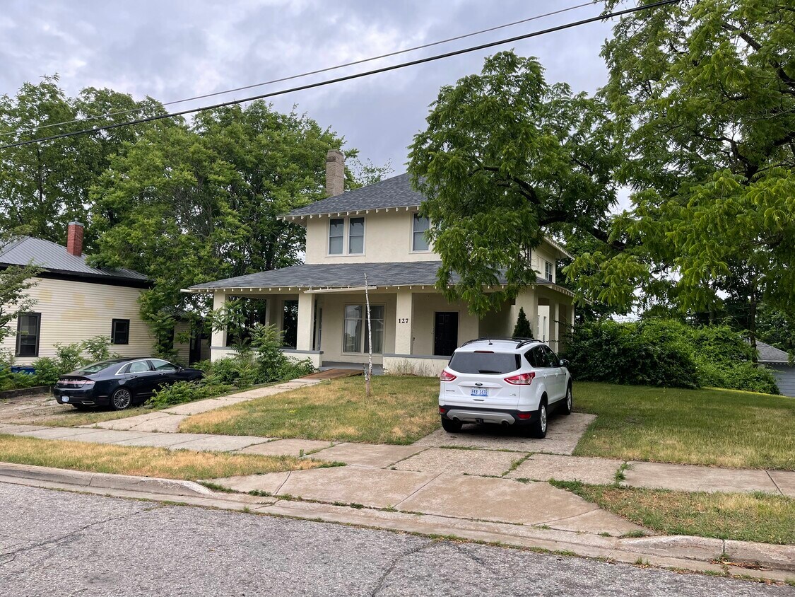 Street view - 127 Spruce St