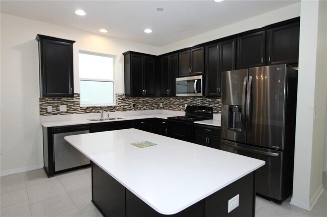 Foto del edificio - 2380 Sanderling St