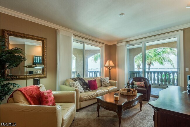 Foto del edificio - 2825 Palm Beach Blvd