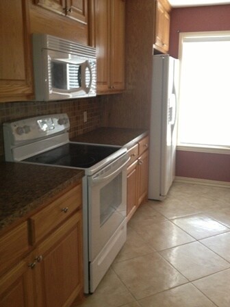 Building Photo - Nederland Town Homes # 1