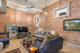 Foto principal - 343 S Scott Ave