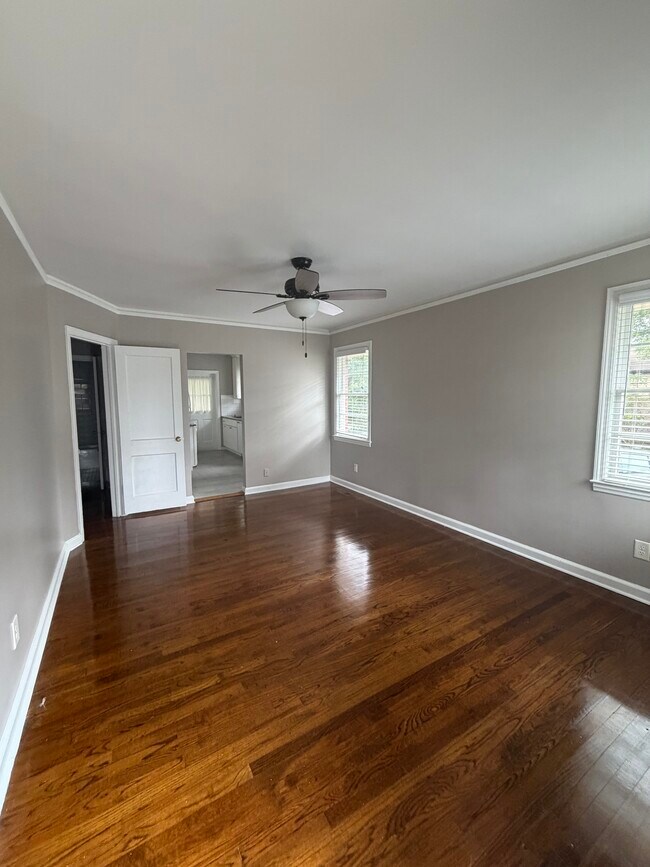 Foto del edificio - The Avenue Apartments