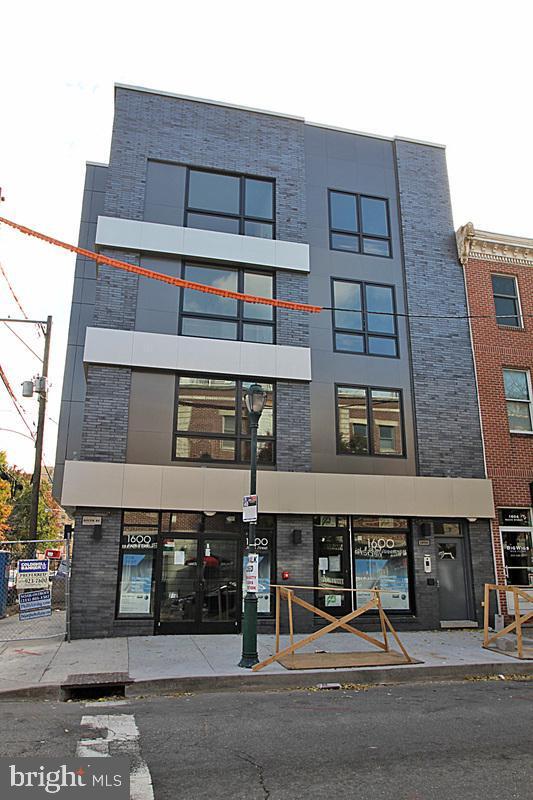 Primary Photo - 1600 South St