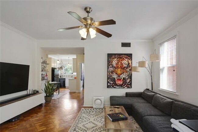 Foto del edificio - 872 Briarcliff Rd NE