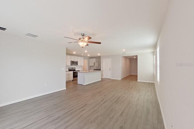 Foto del edificio - 8740 SW 43rd Ter