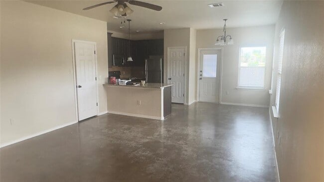 Building Photo - 366 Joanne Lp