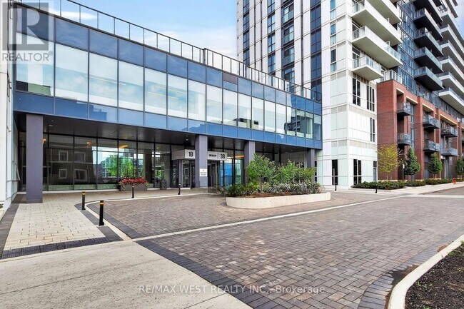 Photo du bâtiment - 38 Honeycrisp Cres