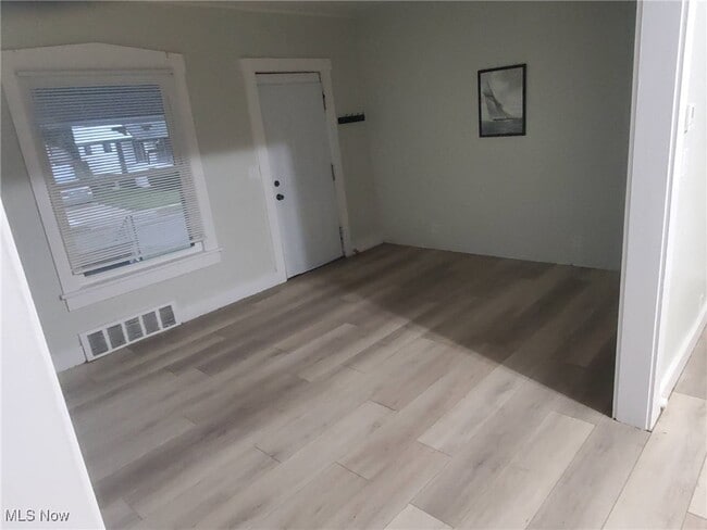 Building Photo - 12335 Forest Grove Ave