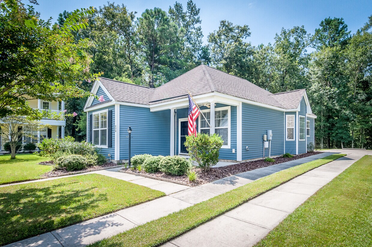 428 Farrow Ct, Moncks Corner, SC 29461 House Rental in Moncks Corner