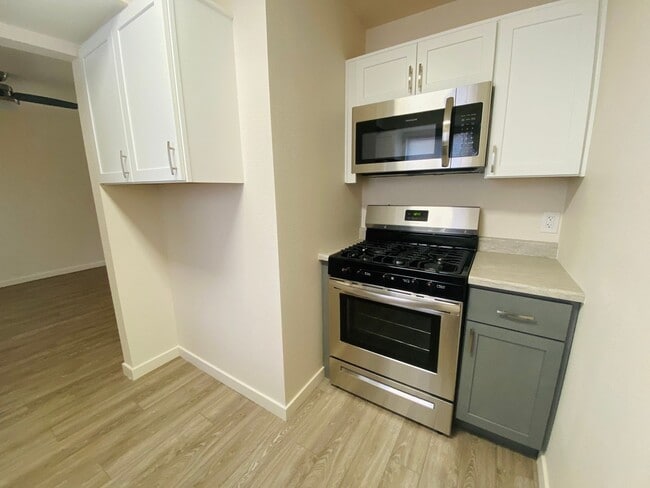 Interior Photo - Beartown Flats