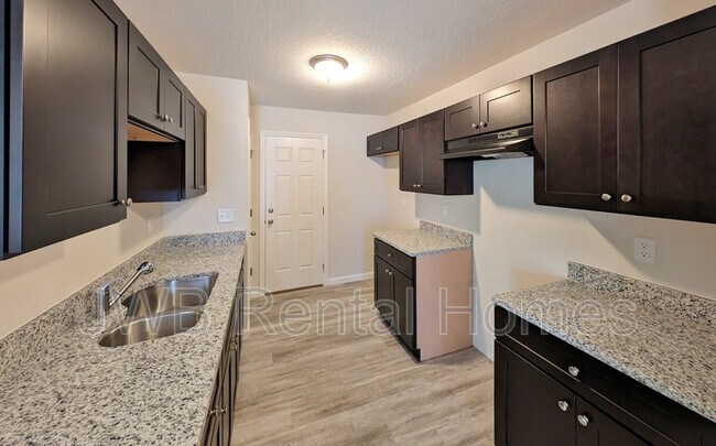 Foto del edificio - 1538 Harrison St