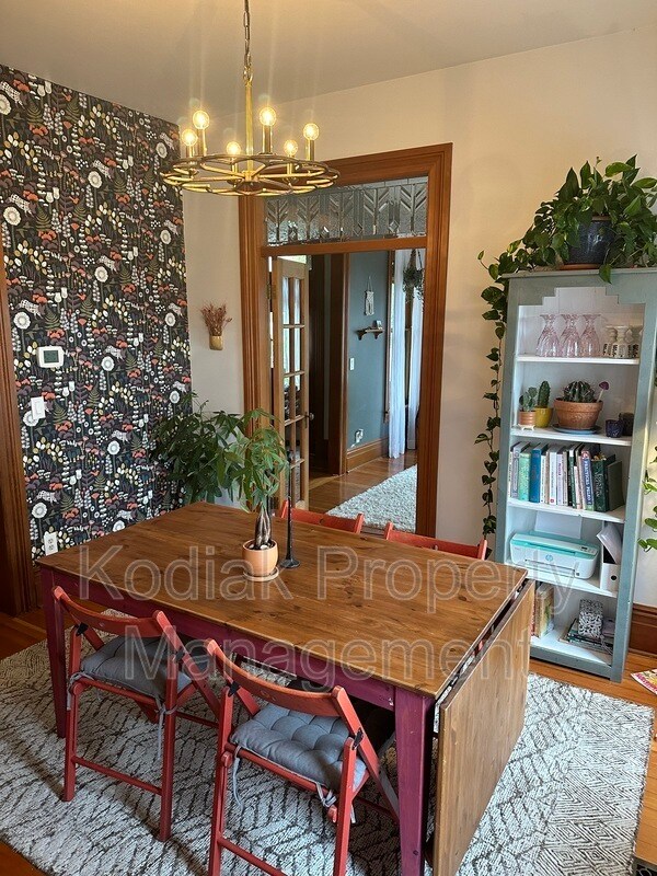 Foto del edificio - 144 W Apricot Ave