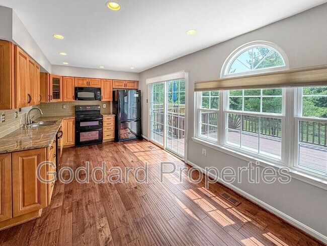 Foto del edificio - 652 Marianne Ln