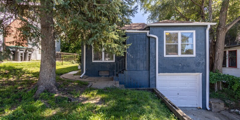 Primary Photo - 4131 Spencer St