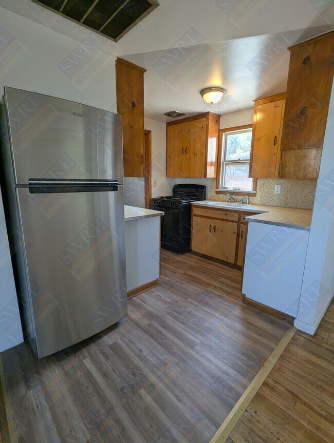 Foto del edificio - 902 1/2 Wyoming-