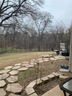 Private Backyard area for grilling and view of nature - 3901 Ringdove Way (Roanoke, TX)
