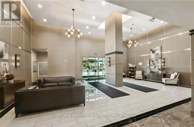 Photo du bâtiment - 2486 Old Bronte Rd