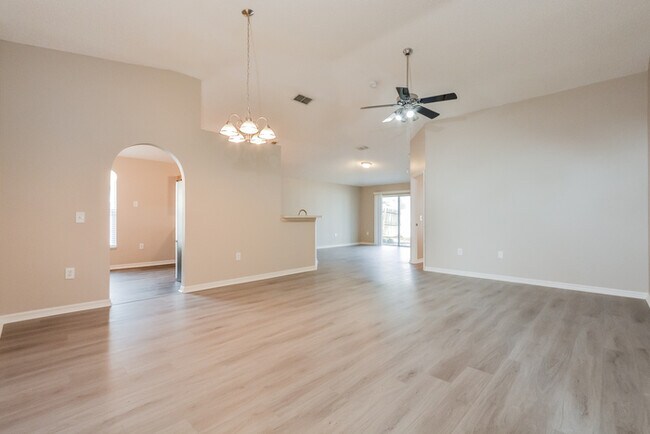 Foto del edificio - 1169 Amanda Kay Cir