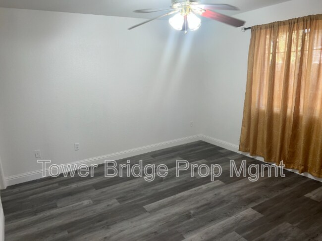 Foto del edificio - 4230 44th St