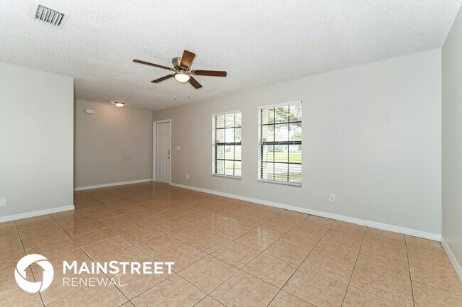 Foto del edificio - 1824 NE 7th Pl
