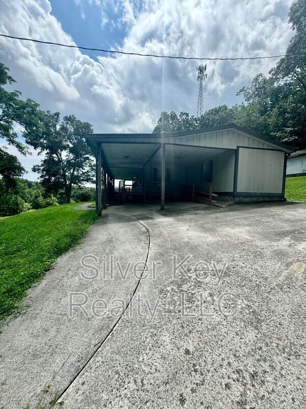Building Photo - 171 Co Rd 216