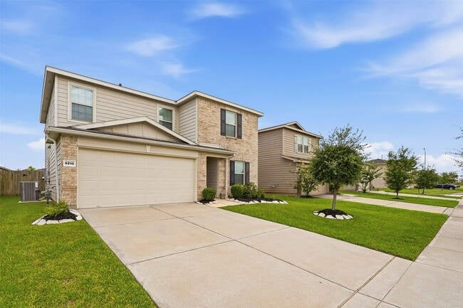 Building Photo - 6810 Cortenridge Ln