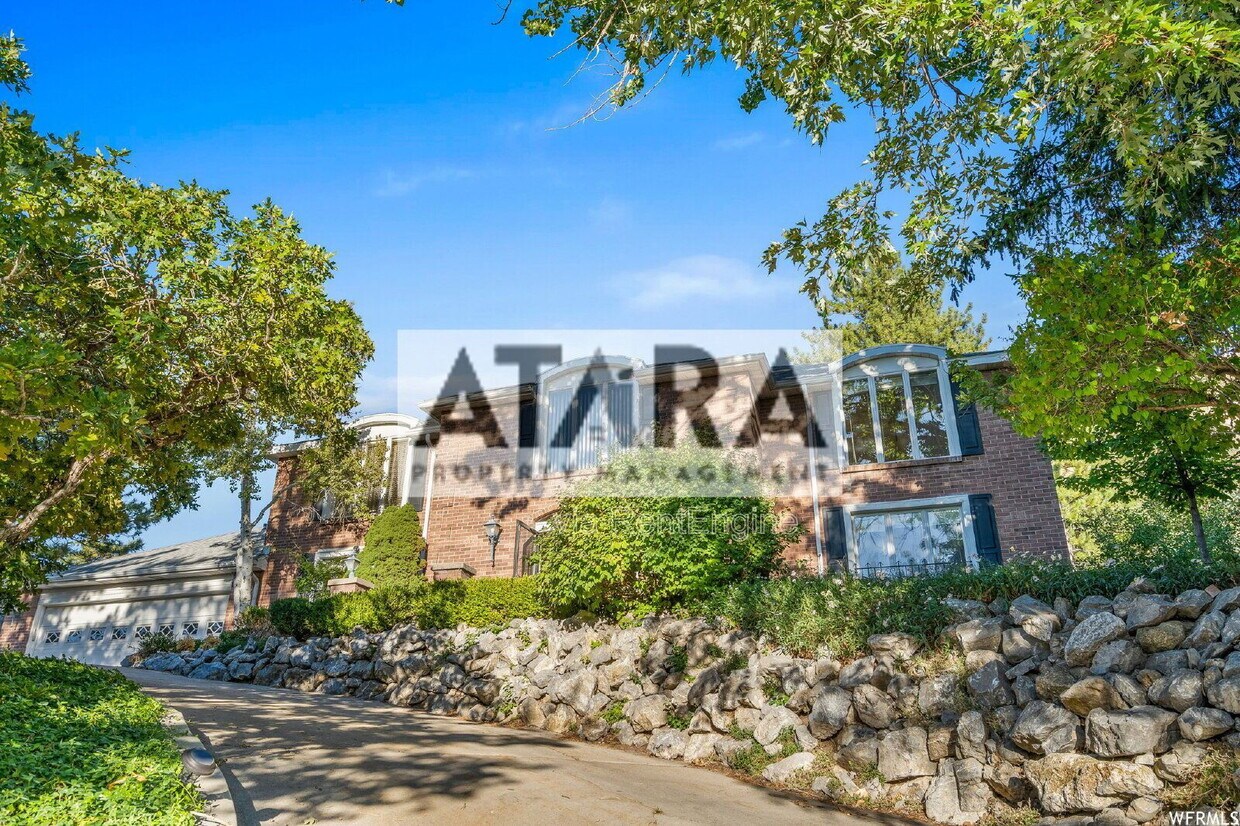 Foto principal - 1577 E Tomahawk Dr