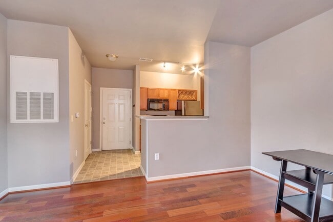 Foto del edificio - 745 Walker Square