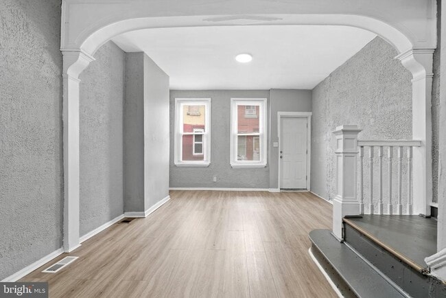 Foto del edificio - 2352 N Colorado St
