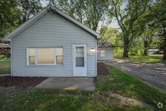 Building Photo - 3179 Harper Rd