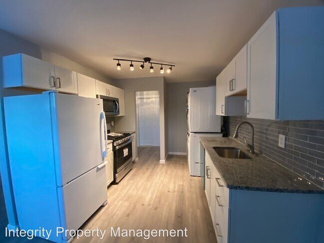 Building Photo - 2 br, 1.5 bath House - 22G Alpine Drive