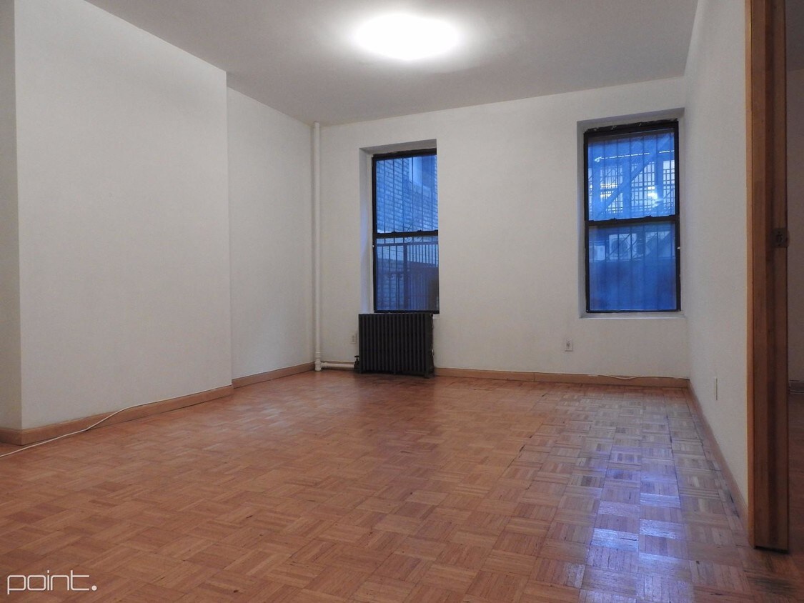 Primary Photo - 58 W 48th St