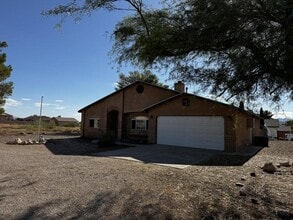 Building Photo - 7740 E Sugarloaf St
