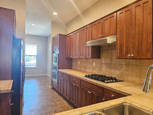 Foto del edificio - Gorgeous 4 Bedroom on Kiley Ranch