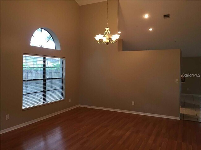 Building Photo - 2324 Dresden Trail